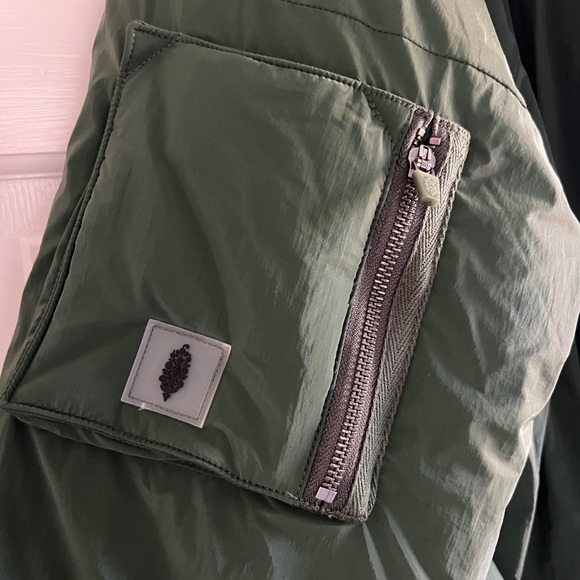 Free People FP movement outpost bomber - Picture 6 of 8